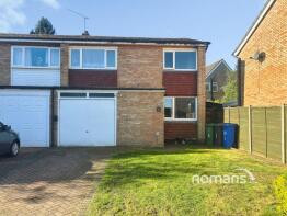 4, The Glebe, Blackwater, Camberley GU17 9BA