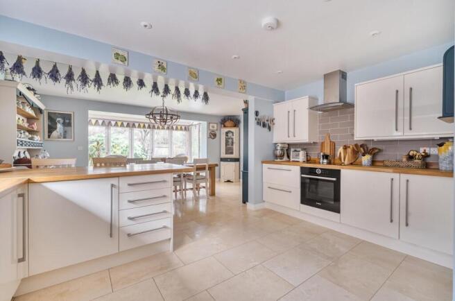 Kitchen/Dining Room