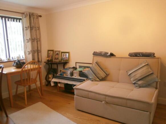 Photo 8