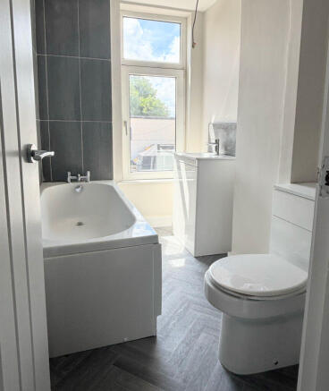 Family batroom with Bath and shower