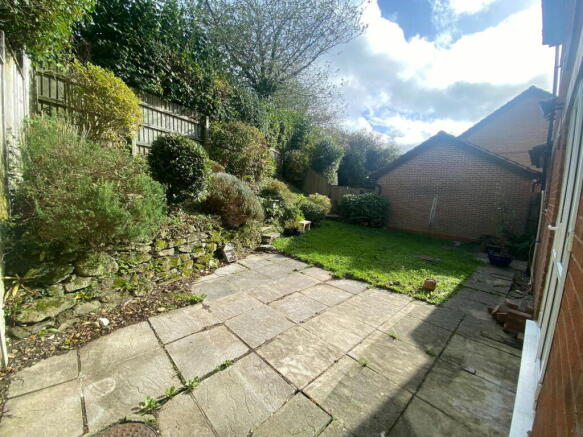 Photo 16