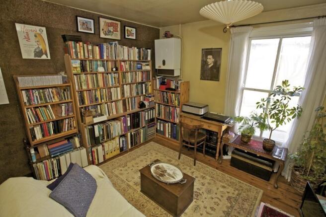 Photo 10