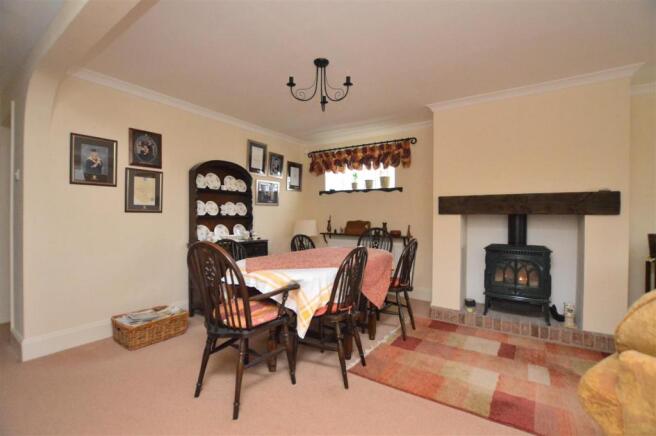 Open Plan Lounge/Dining Room