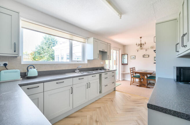 1439214-12-69d69b...