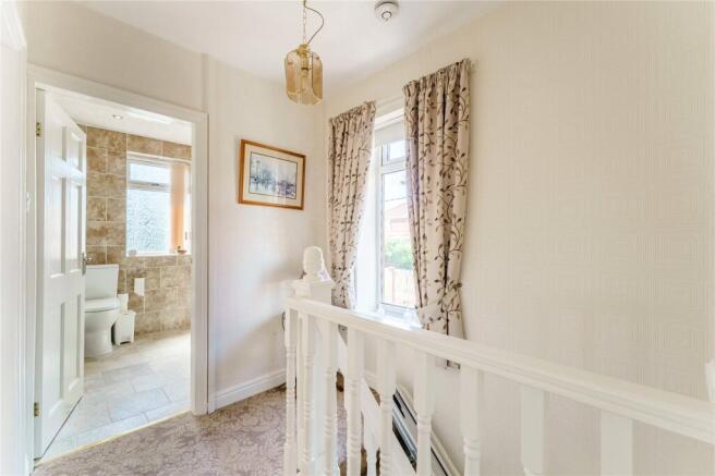3 bed Semi-Detached for sale Image 7
