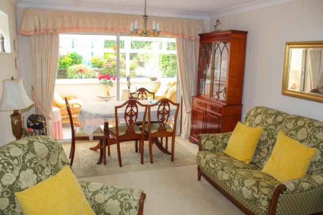 Sitting Room/ Master