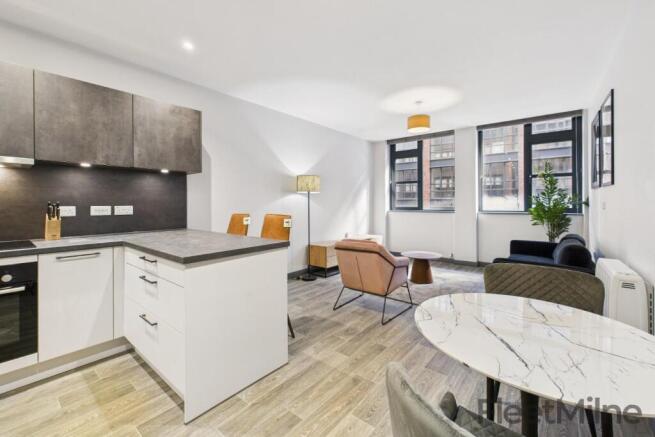 Living/dining room