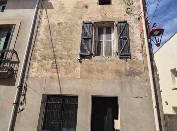 Photo 1