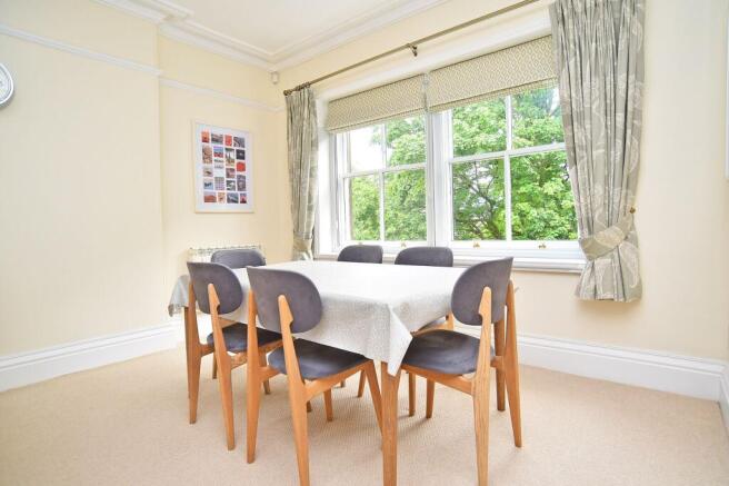 1 bed Flat for sale Image 12