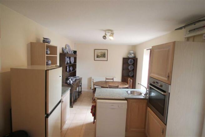 Kitchen / Dining Roo