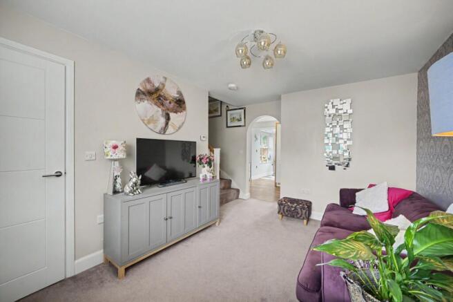 2 bed Semi-Detached for sale Image 8