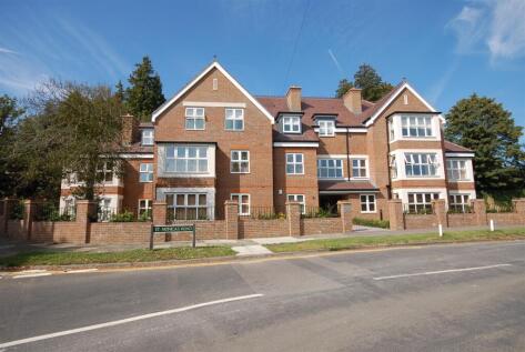 St. Monicas Road, Kingswood
