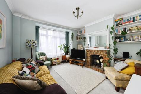 Albury Road, Merstham, Redhill, Surrey, RH1