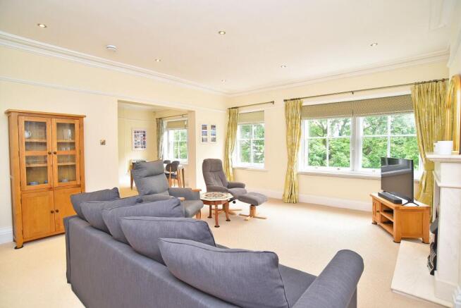 1 bed Flat for sale Image 9