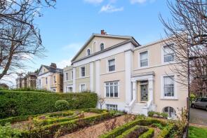 13a, Shooters Hill Road, London SE3 7AR