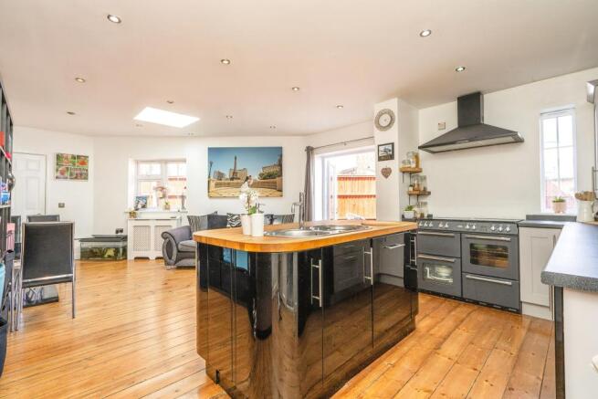 Kitchen Diner