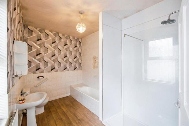 2 bed Terraced for sale Image 4