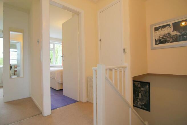 3 bed Semi-Detached for sale Image 12
