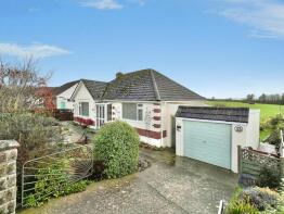 13, Abbey Close, Axminster EX13 5QU