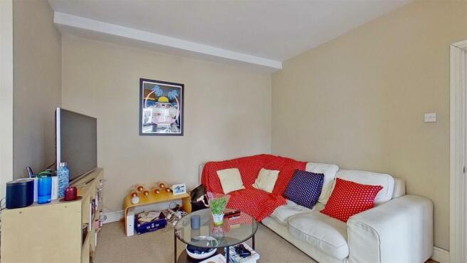 Earlsfield-Road-London-SW18-07262021_164452.jpg