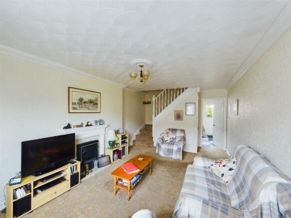 CAM01207G0-PR0394-STILL017.jpg