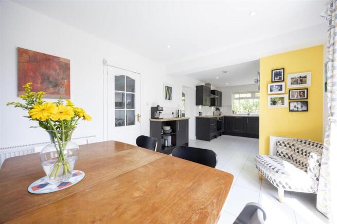 15_CRAWFORD_AVE_LENZIE_023.JPG