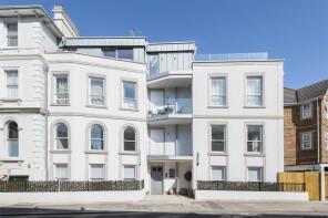 Flat 2, 4a, Surbiton Crescent, Kingston Upon Thames KT1 2JP