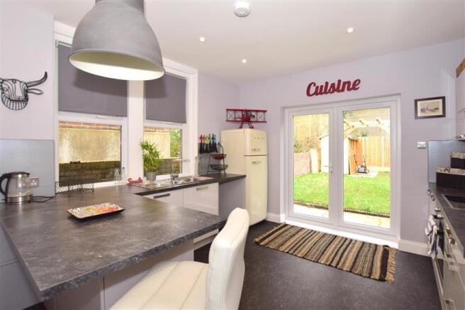Kitchen/ Breakfast Room
