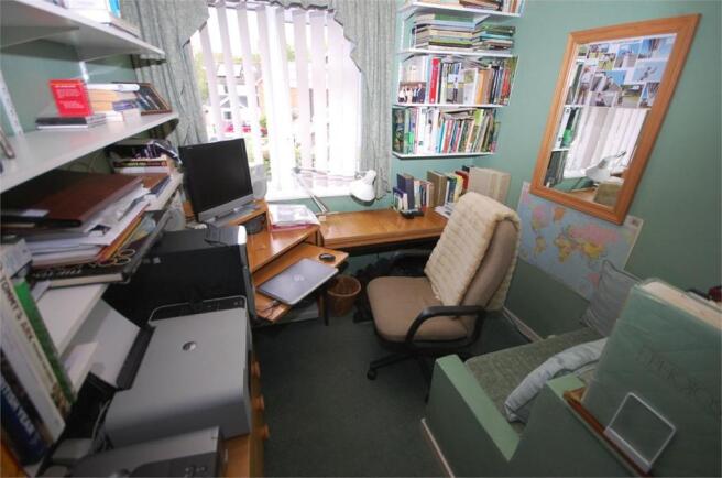 Photo 12