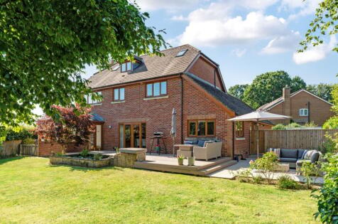 Ringwood Road, Alderholt, Fordingbridge, SP6