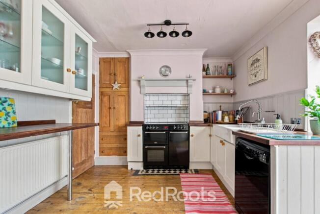 2 bed Semi-Detached for sale Image 6