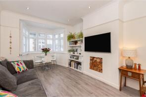 20, Lodge Court, Hornchurch RM12 6QR