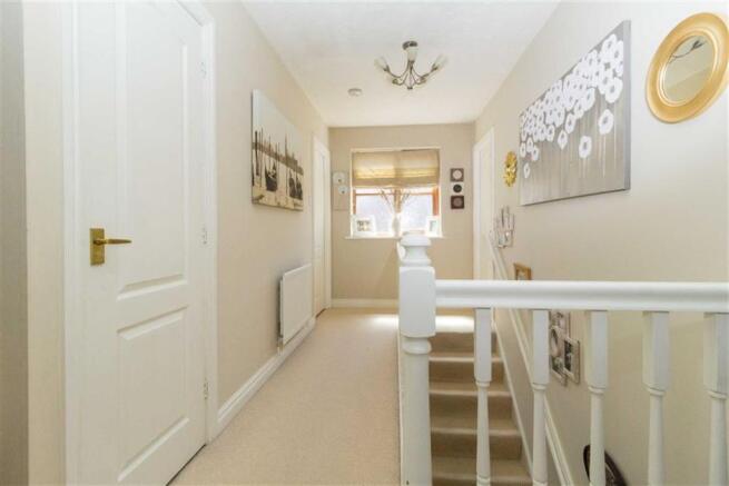 FIRST FLOOR LANDING