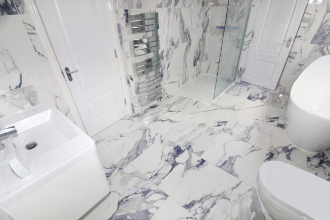 Bathroom T202602040924.jpg