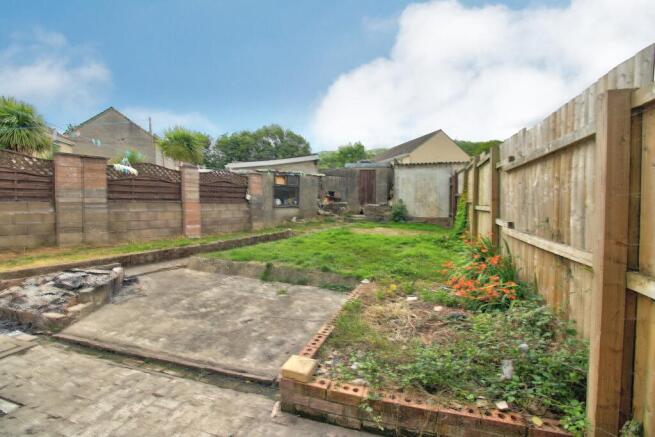 05D84133-583C-4D3B-9381-912B81492FFB