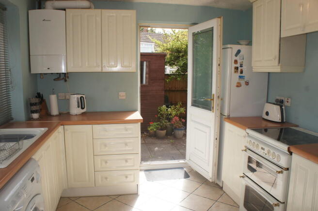 Photo 3