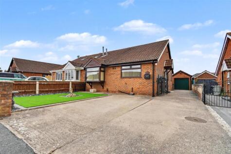 Evendine Court, Holton-Le-Clay, Grimsby