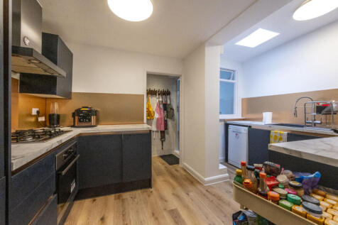Humberstone Road, E13, Plaistow, London, E13