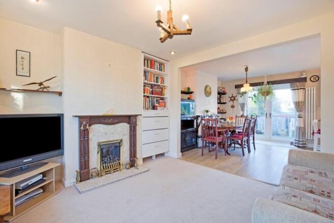 4 bed Semi-Detached for sale Image 7