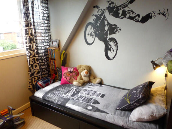 Photo 8