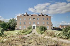 Flat 14, 206 Pearson House, Heritage Way, Gosport PO12 4WF