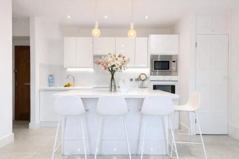 Westcombe Park Road, London, SE3