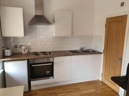 Flat A, 137, Sumatra Road, London NW6 1PL