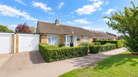 CHAIN FREE Detached bungalow with versatile accomodation