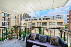 Apartment 76, Claremont House, Maple Way, London SE16 7FT