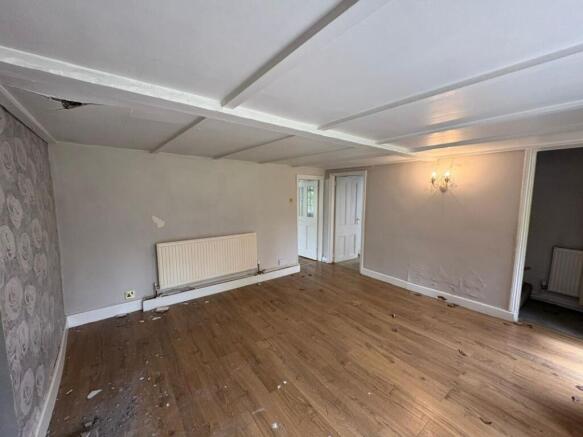 3 bed Detached for sale Image 4