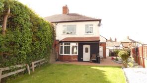 24, Willow Crescent, Halton, Leeds LS15 0ED