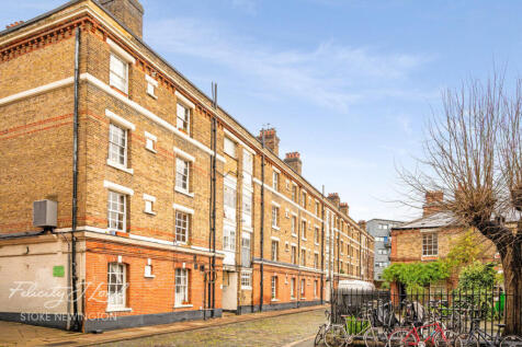 Gibson Gardens, London