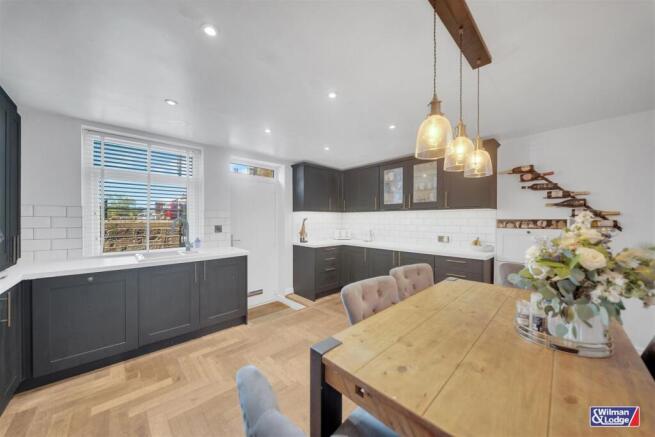 3 bed End of Terrace for sale Image 5