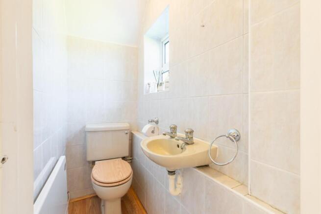 CLOAKROOM/WC